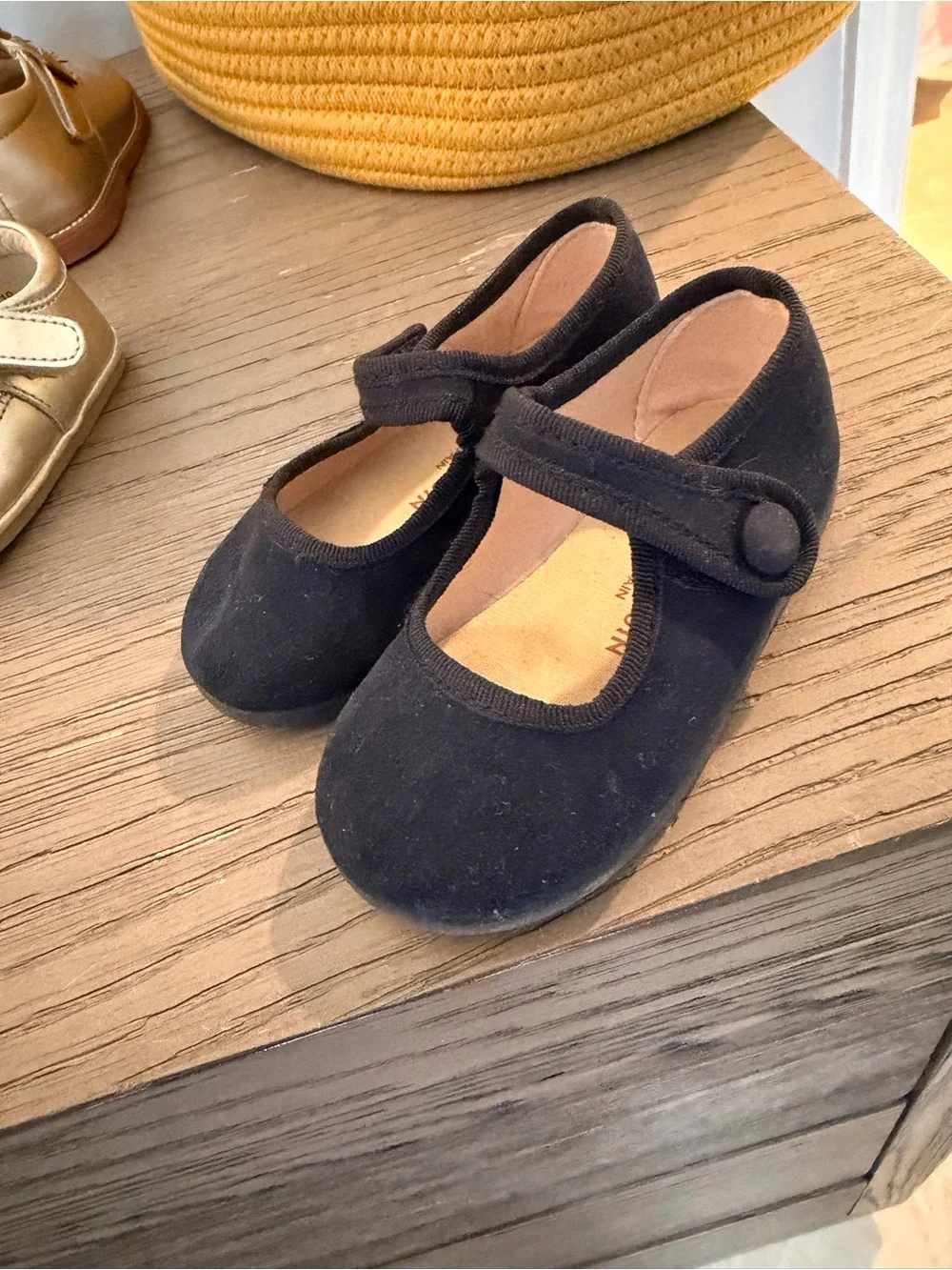 Classic Black Mary Jane Dress Shoes for Kids with Button Strap